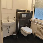 Iam 100 Qm 7 Betten ,schlafcouch, Mit Balkon, Kueche, 3 Schlafzimer, 2 Badezimmer Apartament Plettenberg