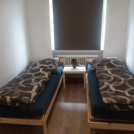 Iam 100 Qm 7 Betten ,schlafcouch, Mit Balkon, Kueche, 3 Schlafzimer, 2 Badezimmer פלטנברג