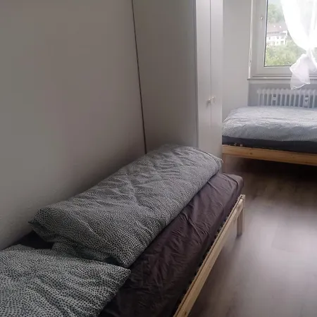 דירה Iam 100 Qm 7 Betten ,schlafcouch, Mit Balkon, Kueche, 3 Schlafzimer, 2 Badezimmer פלטנברג