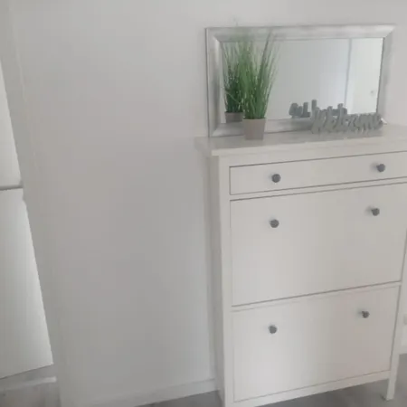 דירה Iam 100 Qm 7 Betten ,schlafcouch, Mit Balkon, Kueche, 3 Schlafzimer, 2 Badezimmer פלטנברג