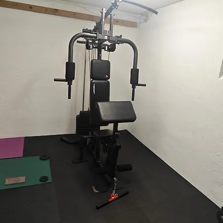 Iam 100 Qm 7 Betten ,schlafcouch, Mit Balkon, Kueche, 3 Schlafzimer, 2 Badezimmer * פלטנברג