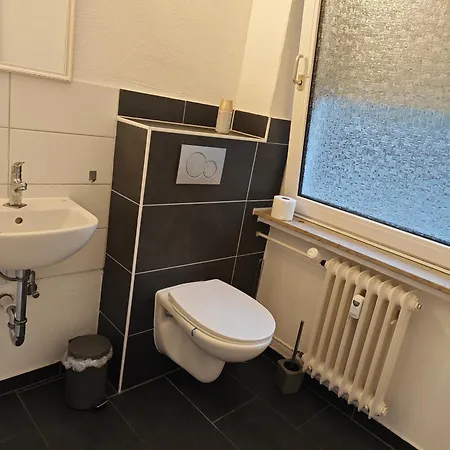 Iam 100 Qm 7 Betten ,schlafcouch, Mit Balkon, Kueche, 3 Schlafzimer, 2 Badezimmer דירה