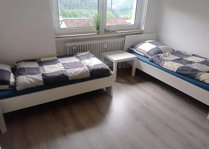 Iam 100 Qm 7 Betten ,schlafcouch, Mit Balkon, Kueche, 3 Schlafzimer, 2 Badezimmer Plettenberg