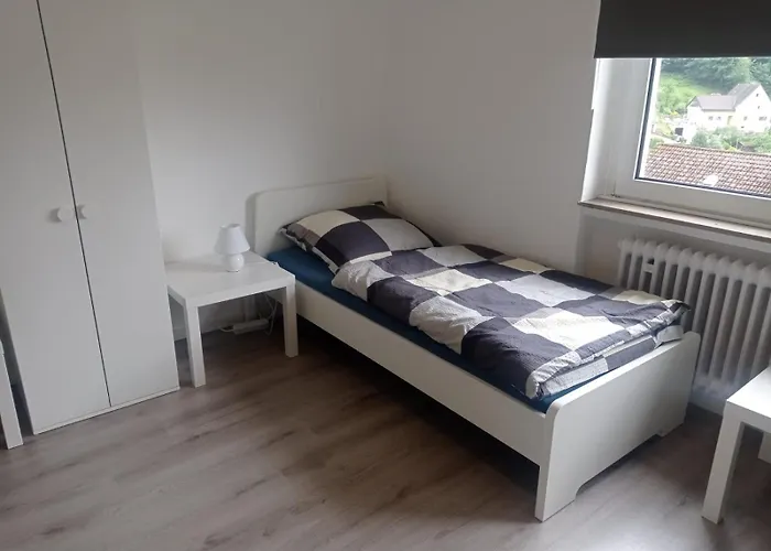 Iam 100 Qm 7 Betten ,schlafcouch, Mit Balkon, Kueche, 3 Schlafzimer, 2 Badezimmer * Plettenberg