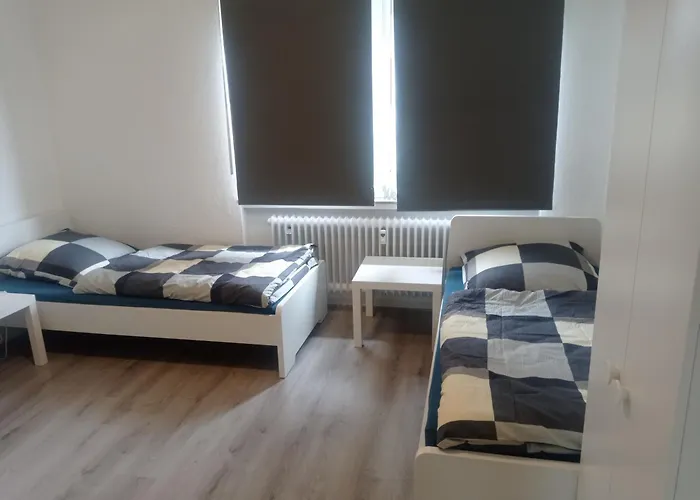 Iam 100 Qm 7 Betten ,schlafcouch, Mit Balkon, Kueche, 3 Schlafzimer, 2 Badezimmer Plettenberg
