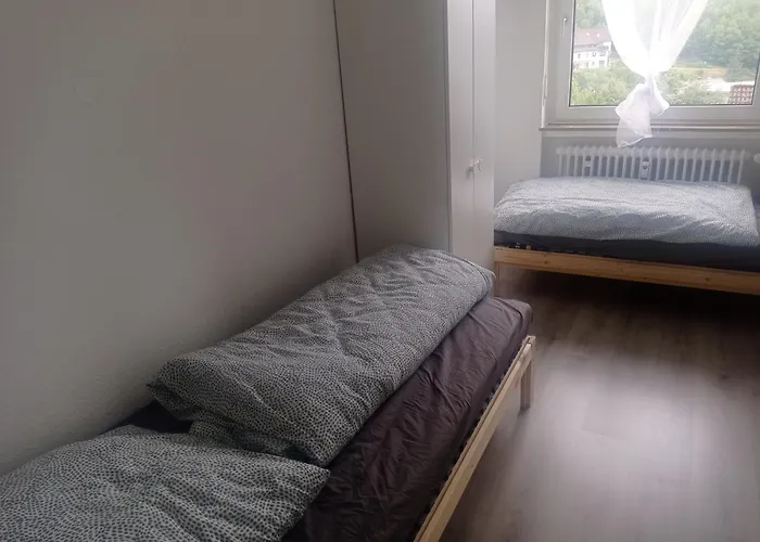 Lejlighed Iam 100 Qm 7 Betten ,schlafcouch, Mit Balkon, Kueche, 3 Schlafzimer, 2 Badezimmer Plettenberg