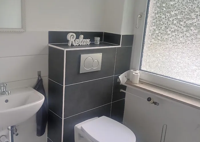 Iam 100 Qm 7 Betten ,schlafcouch, Mit Balkon, Kueche, 3 Schlafzimer, 2 Badezimmer Plettenberg