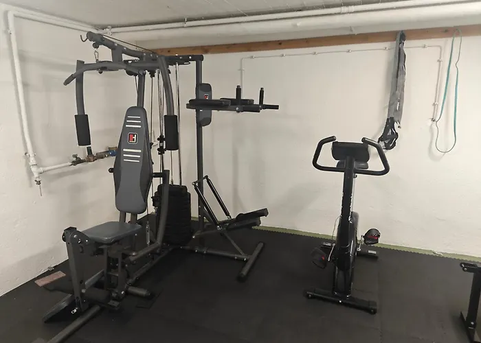 Iam 100 Qm 7 Betten ,schlafcouch, Mit Balkon, Kueche, 3 Schlafzimer, 2 Badezimmer * Plettenberg