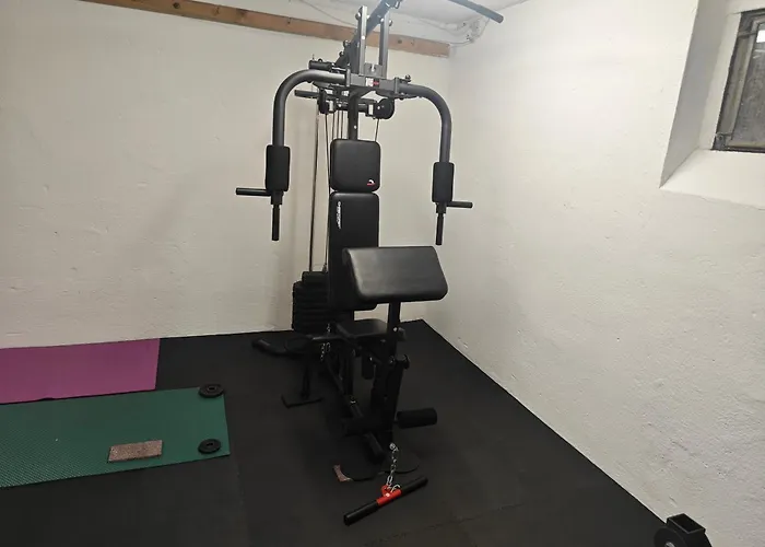 Iam 100 Qm 7 Betten ,schlafcouch, Mit Balkon, Kueche, 3 Schlafzimer, 2 Badezimmer * Plettenberg