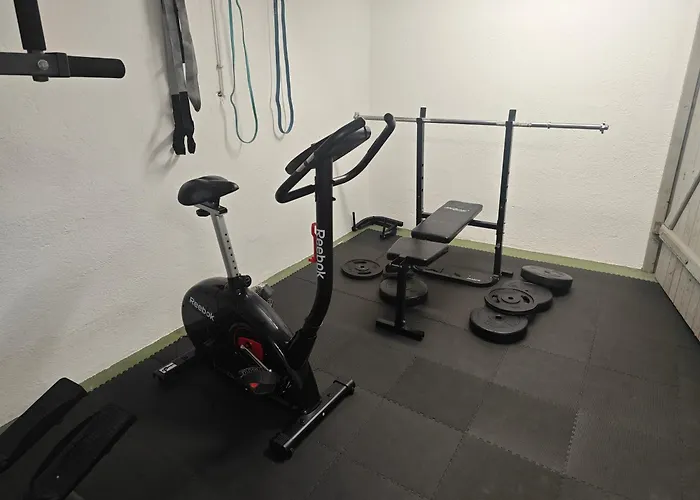 Lejlighed Iam 100 Qm 7 Betten ,schlafcouch, Mit Balkon, Kueche, 3 Schlafzimer, 2 Badezimmer