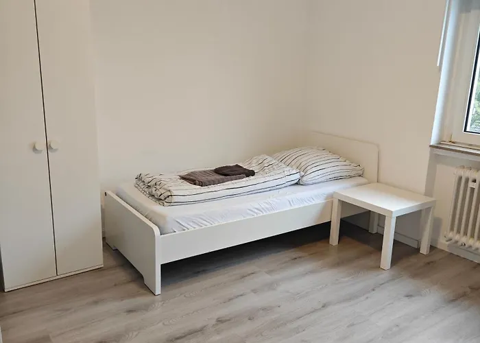 Lejlighed Iam 100 Qm 7 Betten ,schlafcouch, Mit Balkon, Kueche, 3 Schlafzimer, 2 Badezimmer *