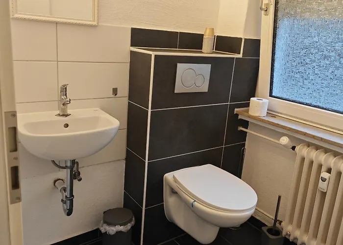 Iam 100 Qm 7 Betten ,schlafcouch, Mit Balkon, Kueche, 3 Schlafzimer, 2 Badezimmer Lejlighed Plettenberg