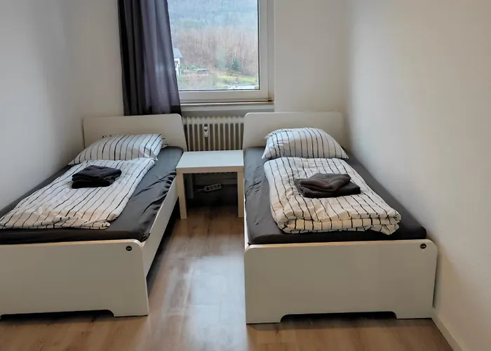 Iam 100 Qm 7 Betten ,schlafcouch, Mit Balkon, Kueche, 3 Schlafzimer, 2 Badezimmer * Plettenberg