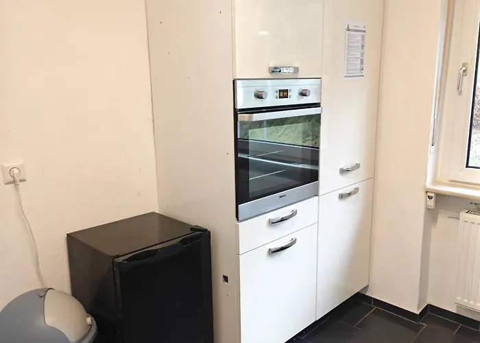 Iam 100 Qm 7 Betten ,schlafcouch, Mit Balkon, Kueche, 3 Schlafzimer, 2 Badezimmer Plettenberg