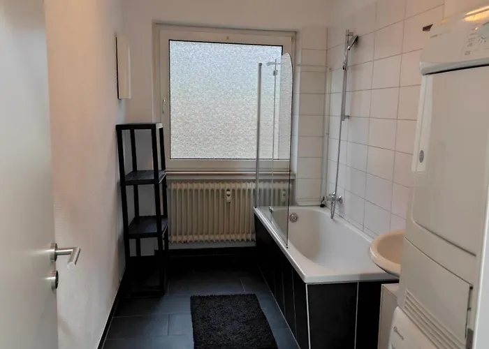 Iam 100 Qm 7 Betten ,schlafcouch, Mit Balkon, Kueche, 3 Schlafzimer, 2 Badezimmer * Plettenberg