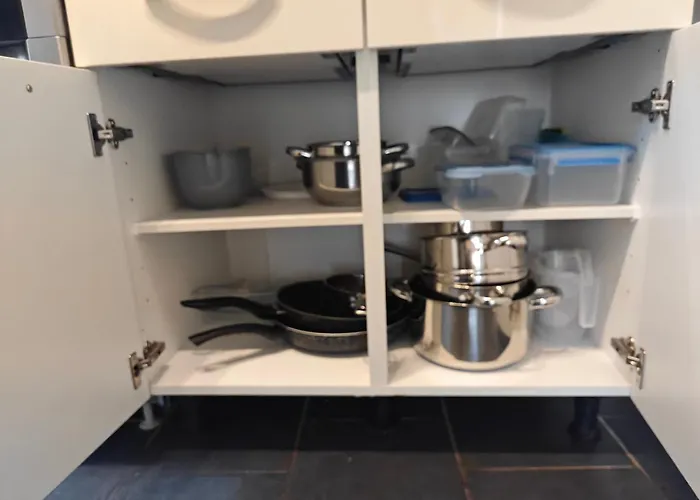 Iam 100 Qm 7 Betten ,schlafcouch, Mit Balkon, Kueche, 3 Schlafzimer, 2 Badezimmer Lejlighed