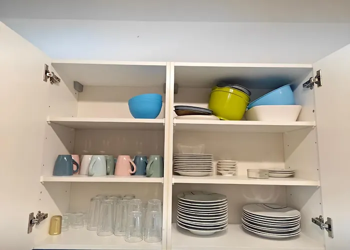 Iam 100 Qm 7 Betten ,schlafcouch, Mit Balkon, Kueche, 3 Schlafzimer, 2 Badezimmer Lejlighed